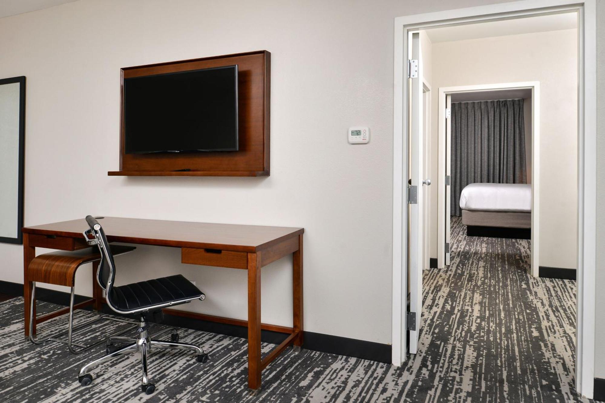Four Points By Sheraton Omaha Midtown Buitenkant foto