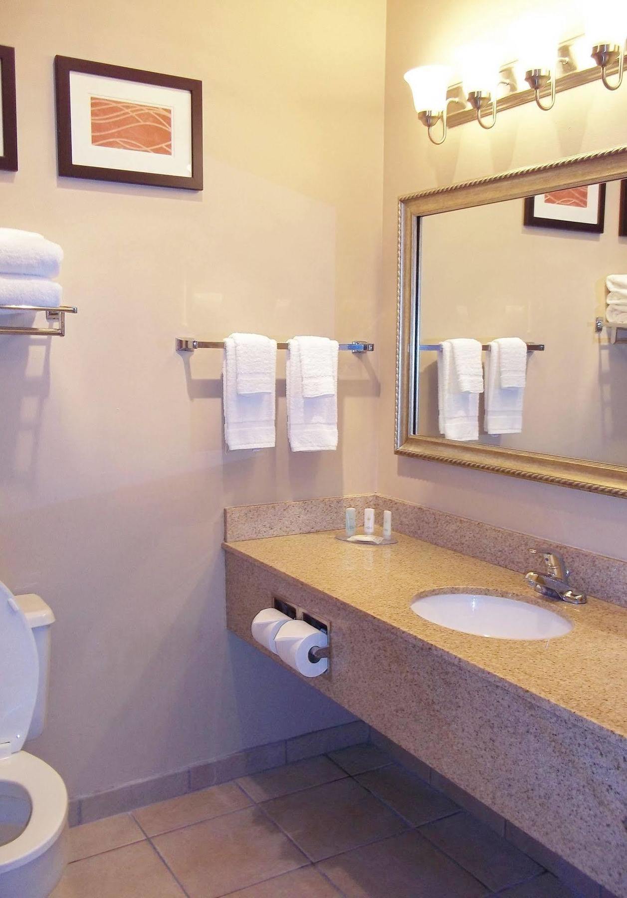 Four Points By Sheraton Omaha Midtown Buitenkant foto